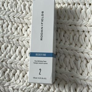 Rodan +Fields toner